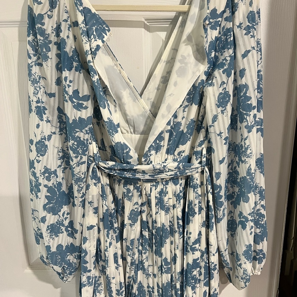 romper - Picture 3 of 4